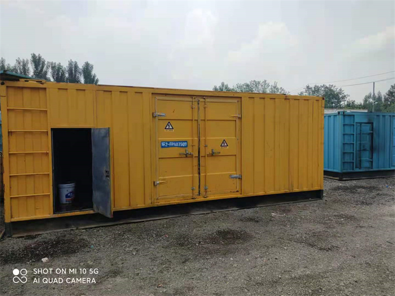 王益200KW柴油发电机组需要配备什么型号的电缆线？