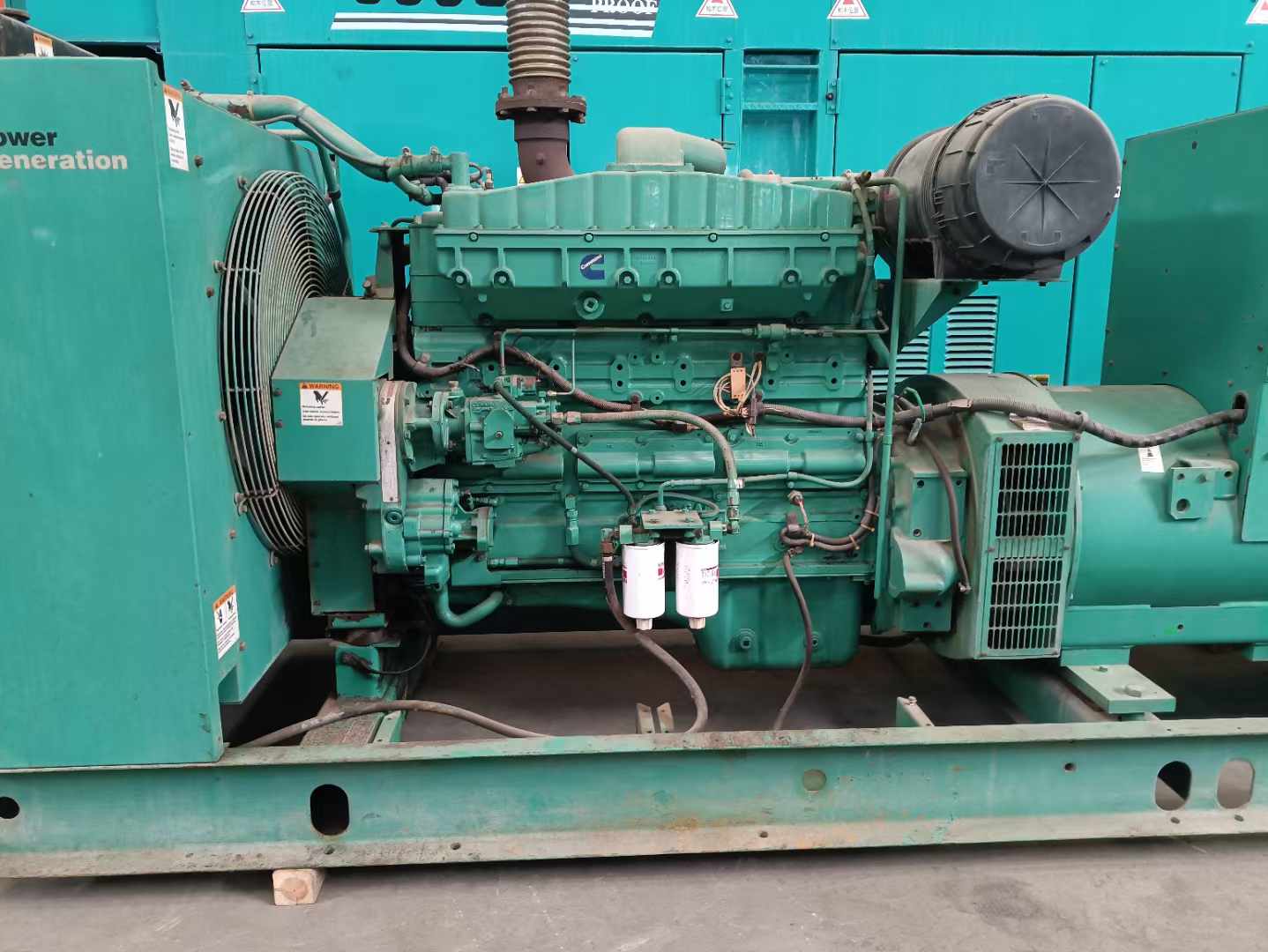 王益过载会对 600kW 柴油发电机组造成哪些损害?