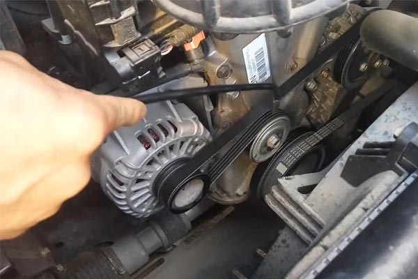 王益转速传感器的工作原理是什么？