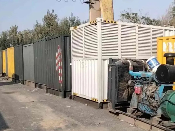 王益200KW柴油发电机机组每小时油耗是多少？